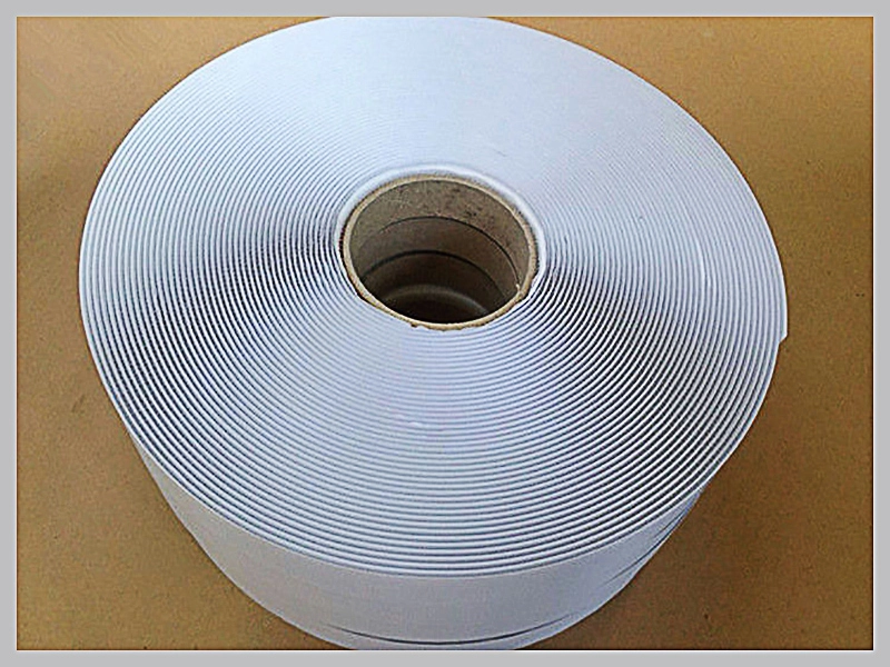 25mm Wide White Self-Adhesive Hook and Loop Tape Thumb
