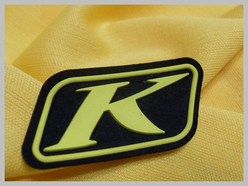 3D Embossed Transparent Rubber Garment Labels Thumb