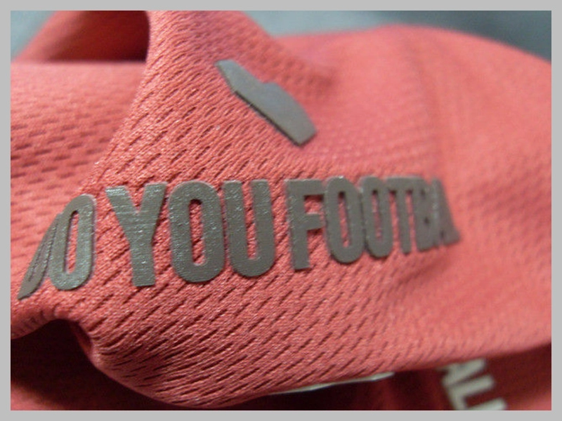 3D Silicone Heat Transfer Label for Shirts Thumb