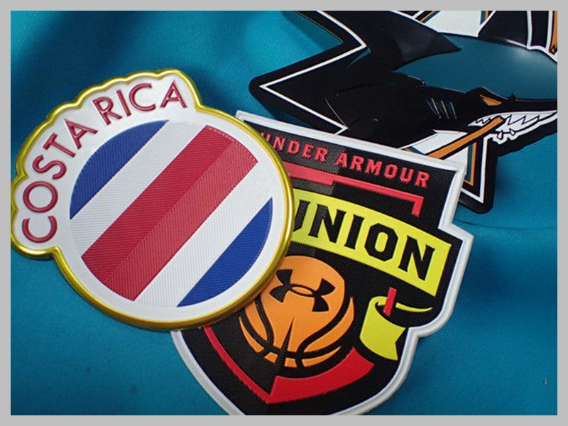 Embossed 3D Iron-On PVC Logo Cloth Patches Thumb