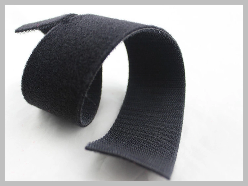 Heavy-Duty Double-Sided Sticky Back Hooks