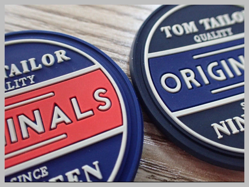 3D PVC Rubber Silicon Bag Label Patch Thumb