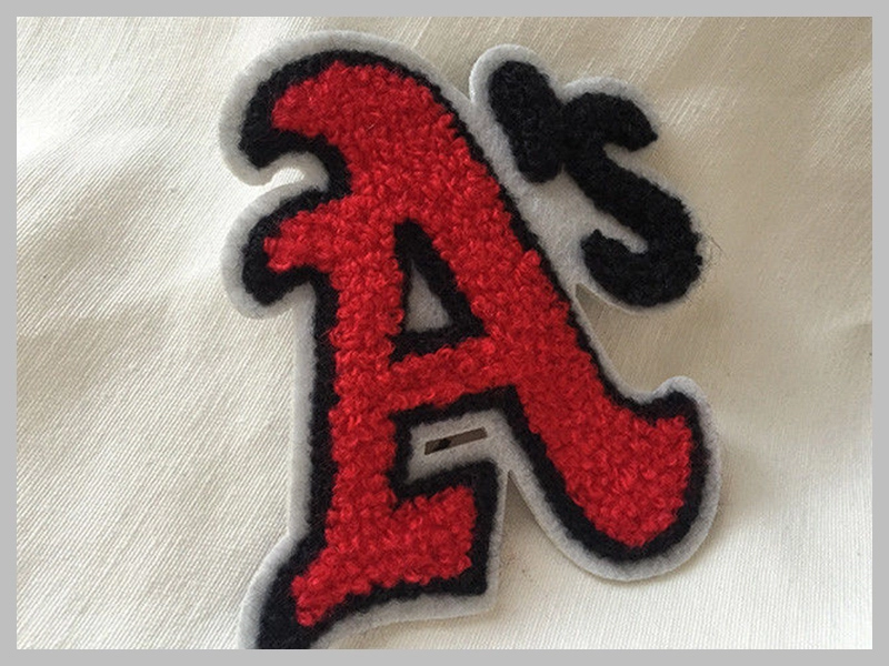 Personalized Iron-On Embroidered Number & Letter Patches Thumb