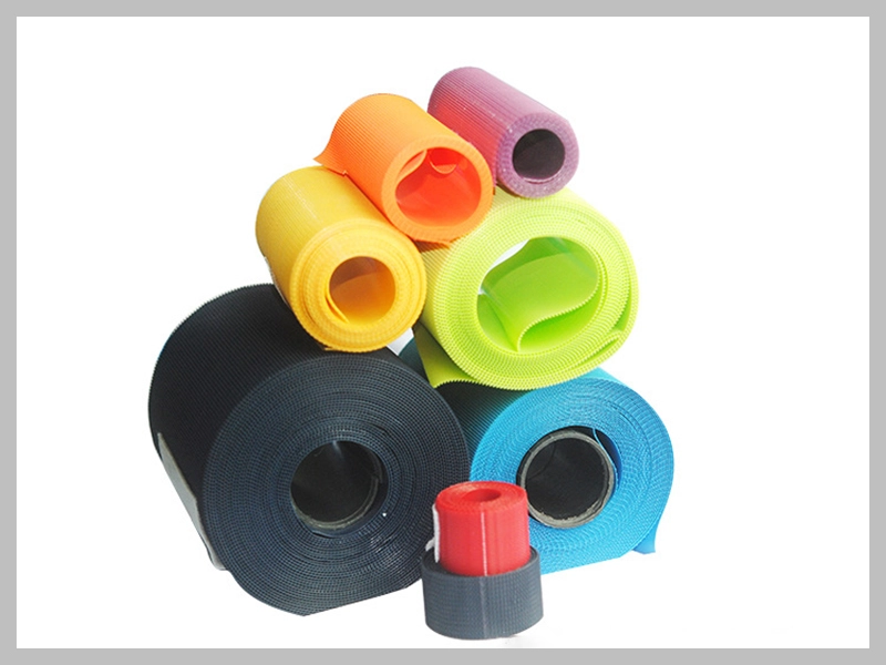 Black Non-Abrasive Ultra-Thin Injection Hook Thumb